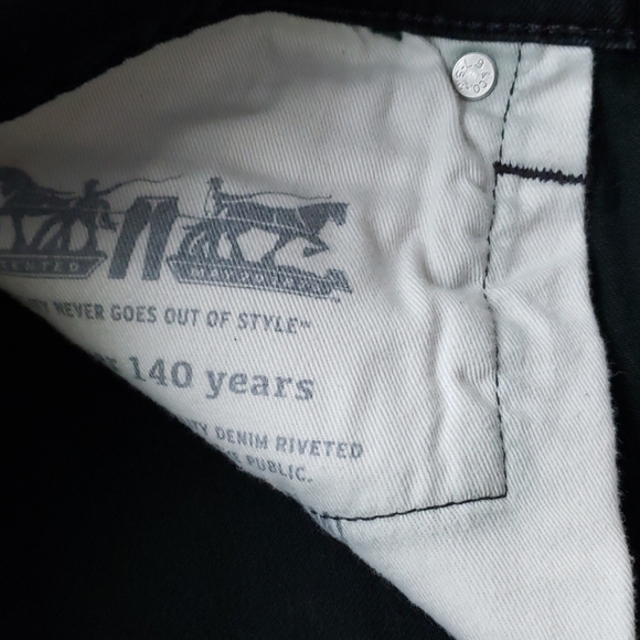 Host pick👖Levi's Black Men's Jeans - Picture 7 of 14